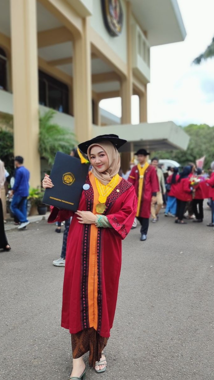 selamat wisuda 