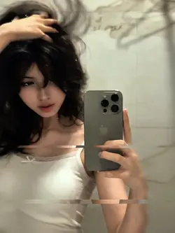 Slowmo zoom in_out