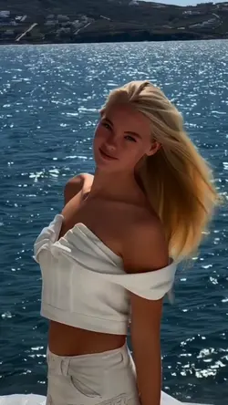 Tia Tamera