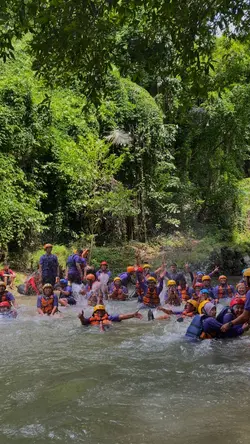 River Tubing Adventu