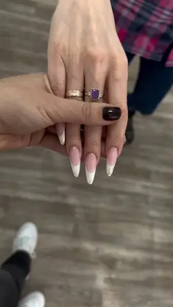 NAILS 