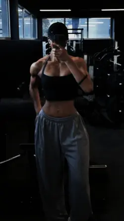 DARK GYM