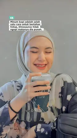 Minum kopi adalah