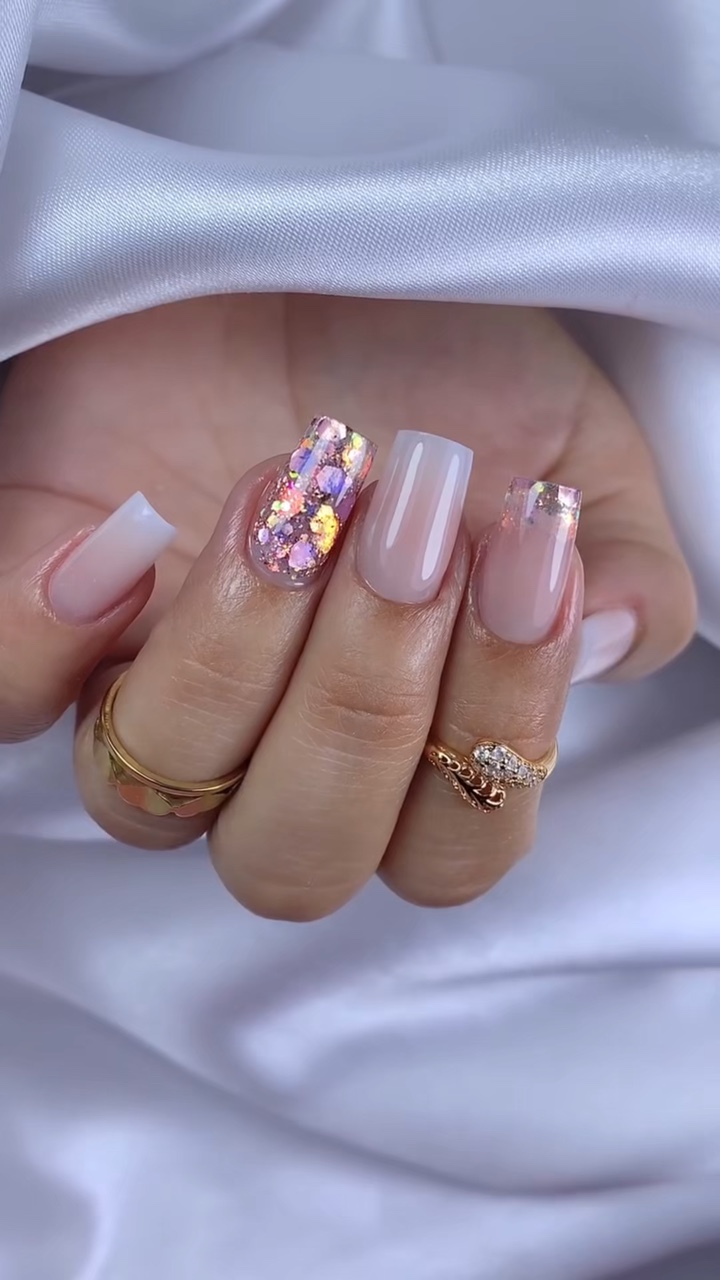 NAILS 