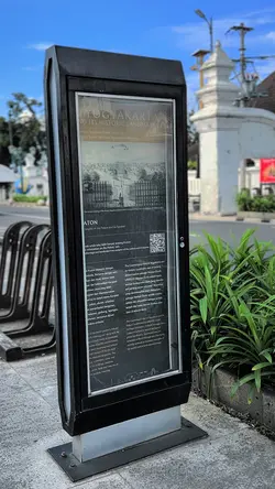 KAU BERPINDAH HATI