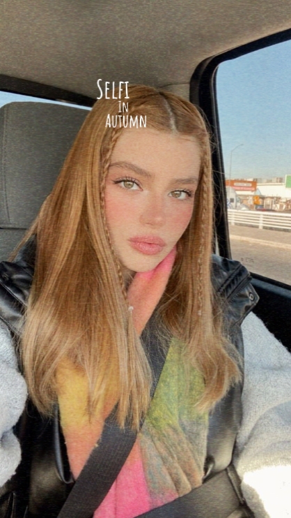 selfi in autumn