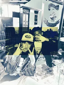 Gengster apa Alstar?