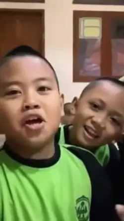 Bocil viral terompet