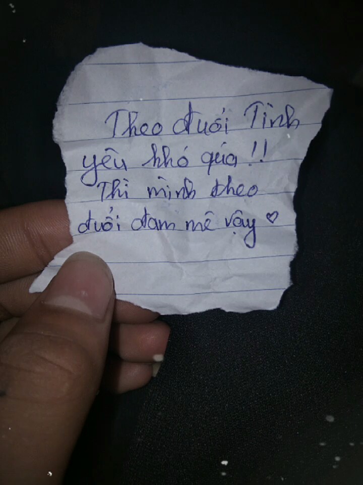 1 ảnh theo đuổi ty