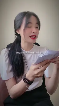 Mây suốt đời chỉ 