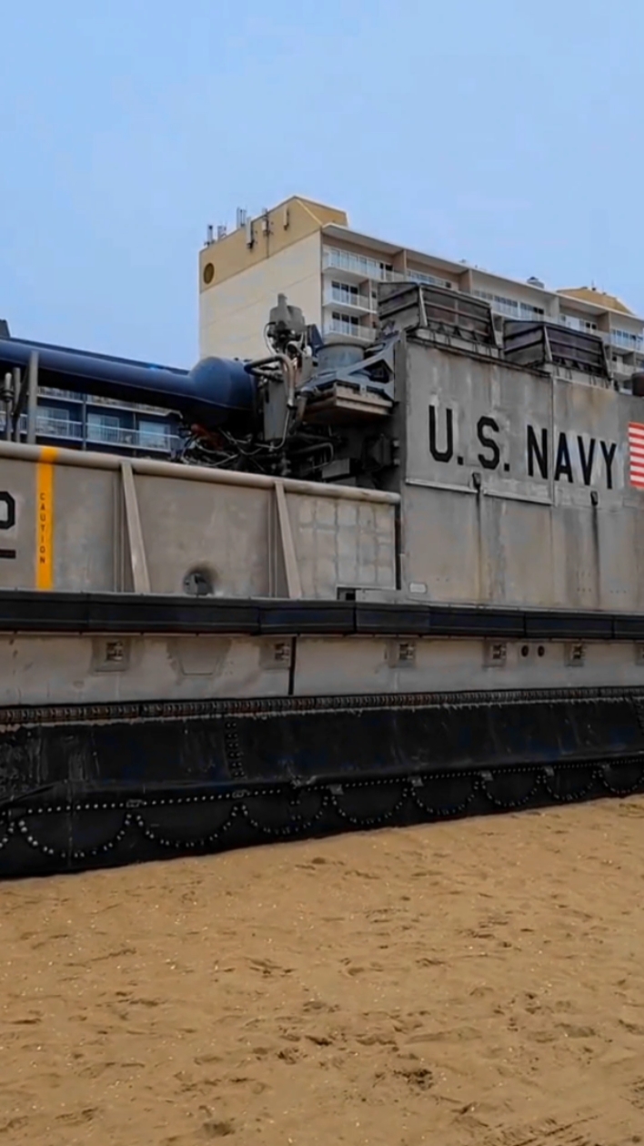 us navy lcac