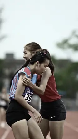 ถนนสุขุมวิท - มีโทน