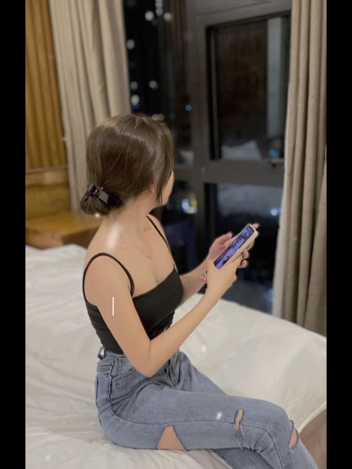 សុំអូនលើកទូរស័ព្ទបង