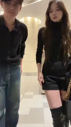 8 video