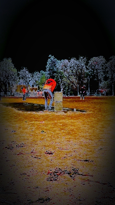 FARHAN BOWLING 