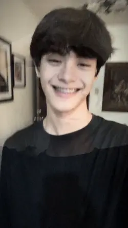 ขอโทษทีไม่ค่อยรับฟัง