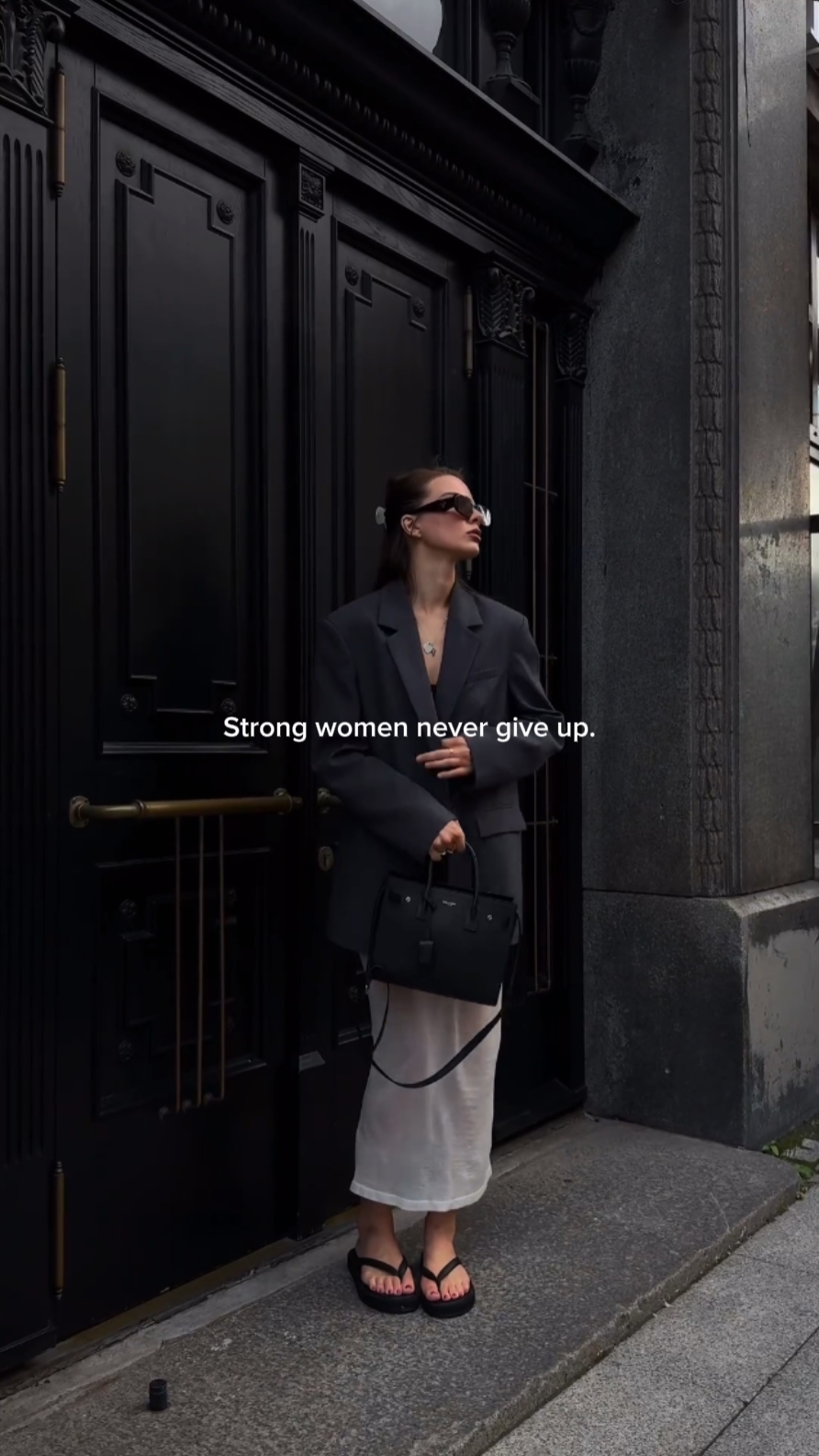 Mulheres fortes nunca