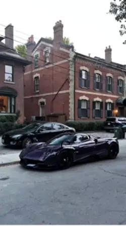 Green alien car edit