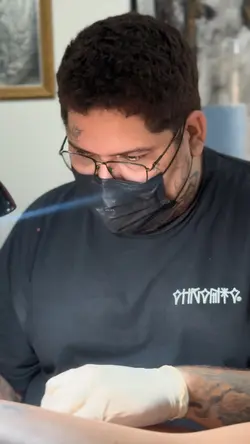 Tatuagem/tatuador