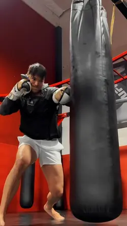 Kickboxing Training 