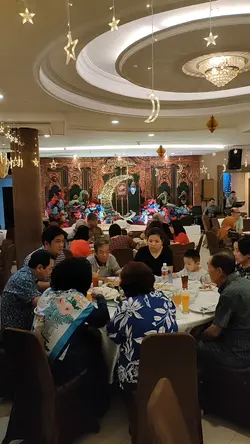 vibe restoran