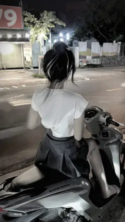 Giờ đây em có biết
