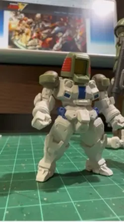 趣味で集めているフィギュアを改造します