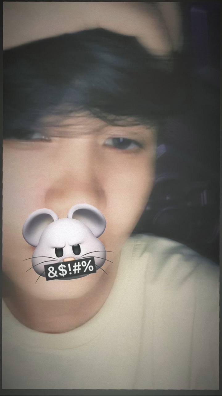 O muy nus😞❤️