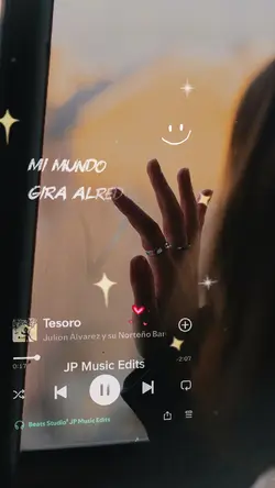 Lyrics 💕✨❣️