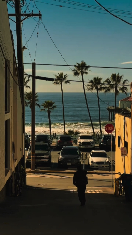 CINEMATIC