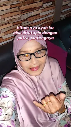 hitam nya ibu ku
