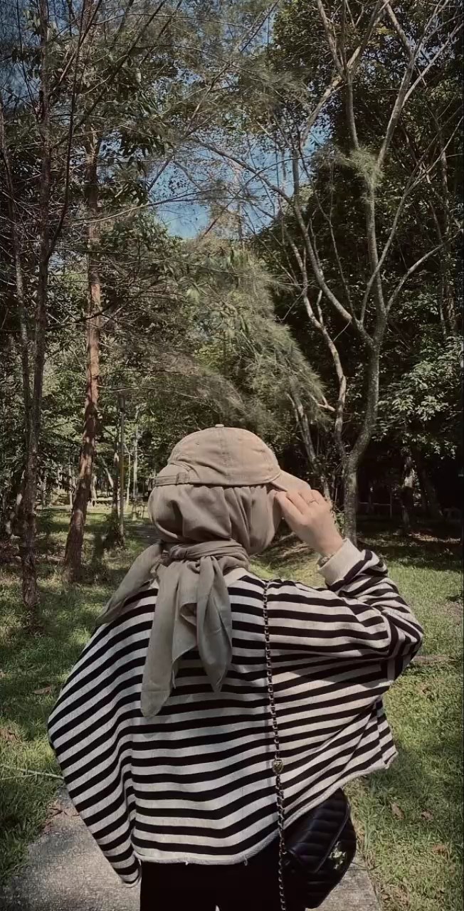 Terlukis indah raut 