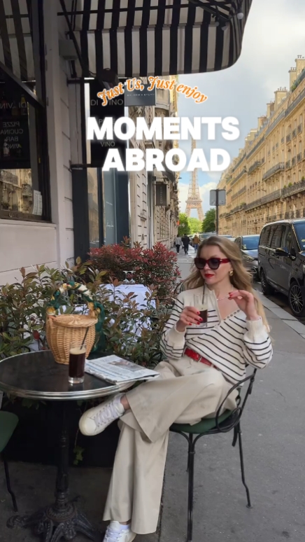 MOMENTS À L'ÉTRANGER