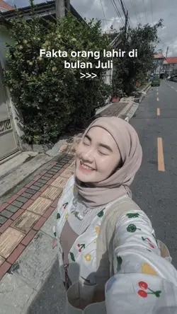 fakta lahir di bulan