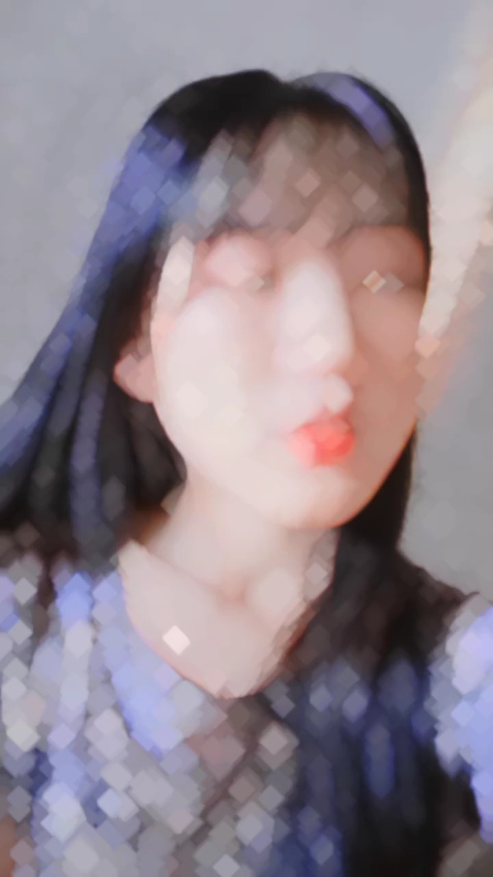 တိတ်'''အသံမထွက်နဲ့