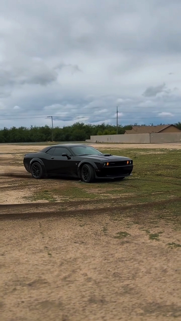 HellCat Challenger 