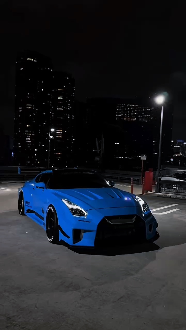 Cinematic car