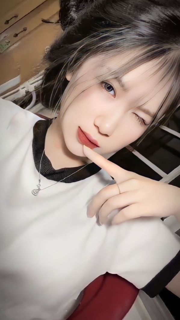 ស្រលាញ់គេតែម្នាក់ឯង 