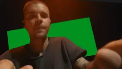 Bieber laptop x1 pic