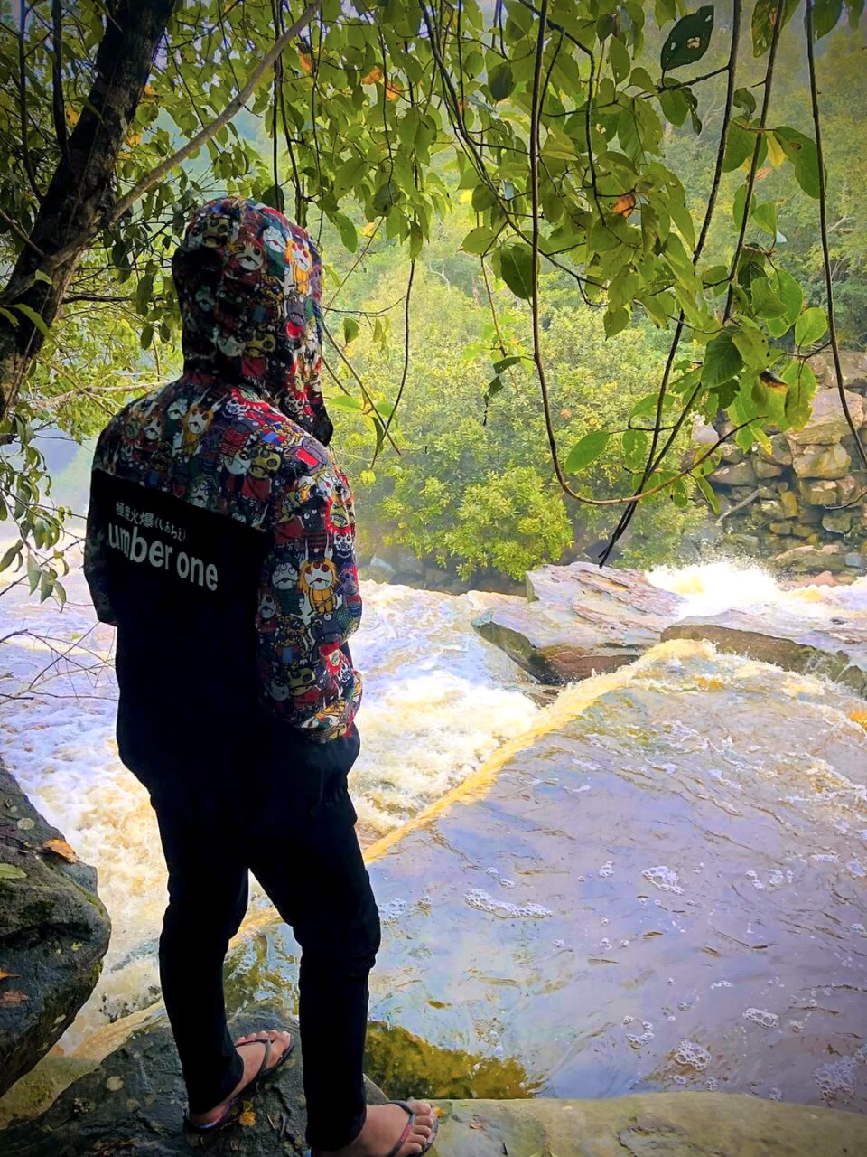 គេងពេលយប់យល់សប់មានអូននៅក្បែរ
