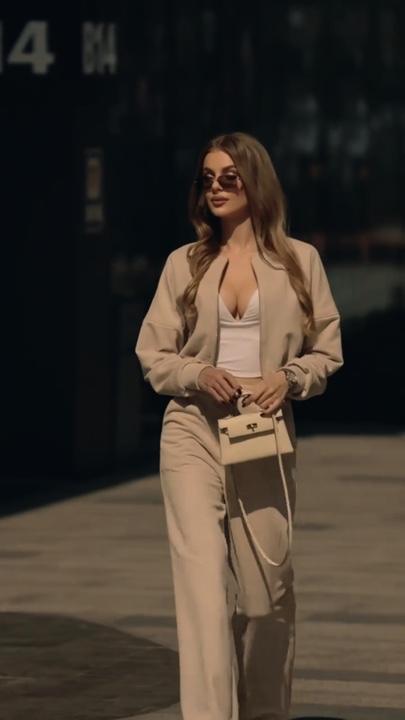 Global Outfits 