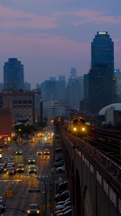life night city