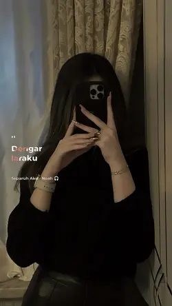 SEPARUH AKU
