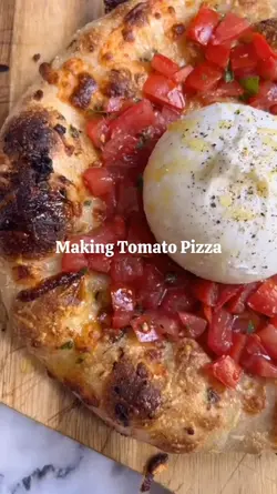 making tomato pizza