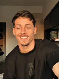 Encosta na parede🫦