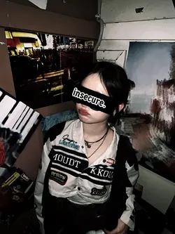 Stiker Mata Insecure