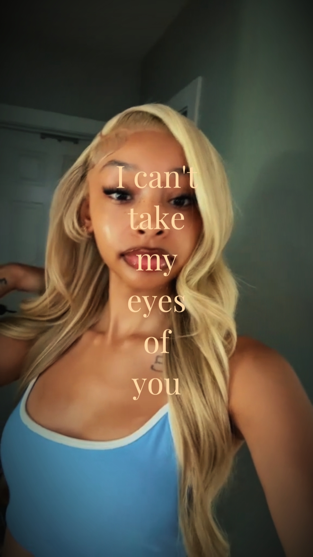 Je ne peux pas prendre mes yeux