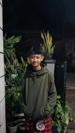 LAKI LAKI BERUBAH