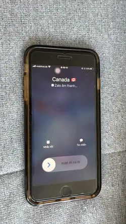 Dậy dậy Canada gọi