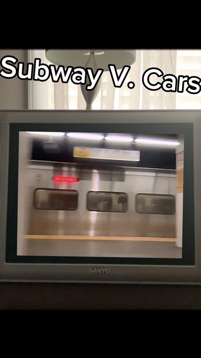 🔥U-Bahn V. Autos🔥